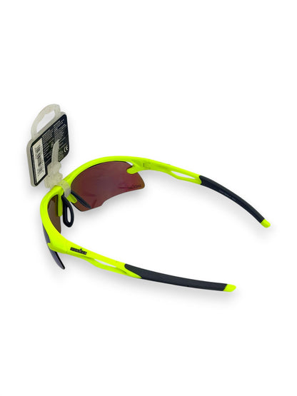Foster Grant Ironman Sunglasses Yellow Frame Green Lenses UV400 Sports