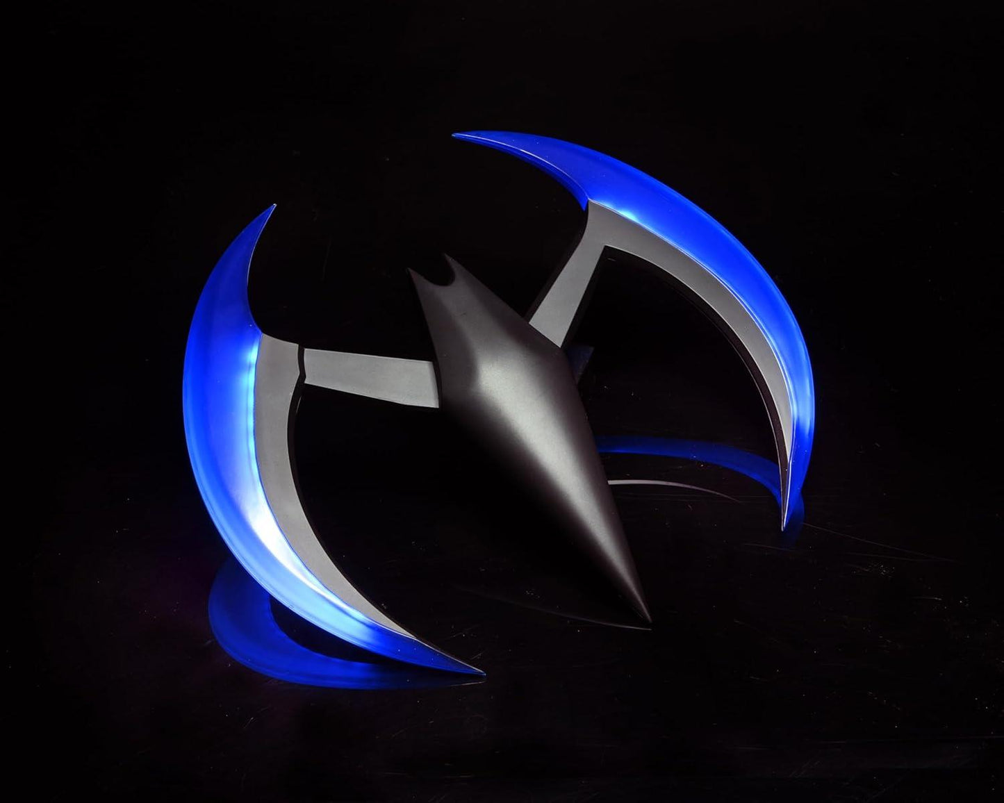 Batman Beyond Batarang Prop Replica with LED Lights Official NECA