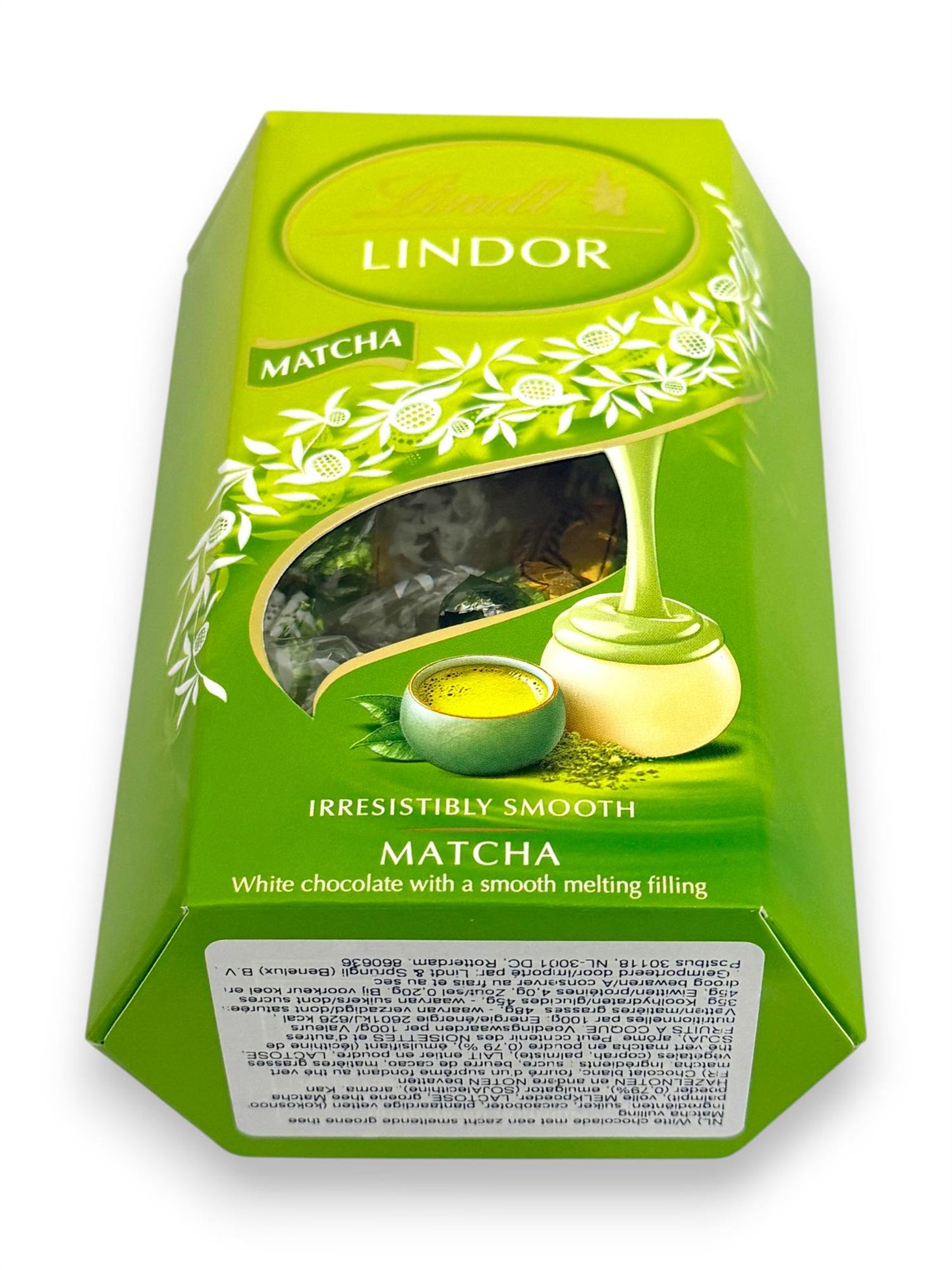 Lindt Lindor Matcha White Chocolate Truffles 137g Gift Box Swiss Chocolate